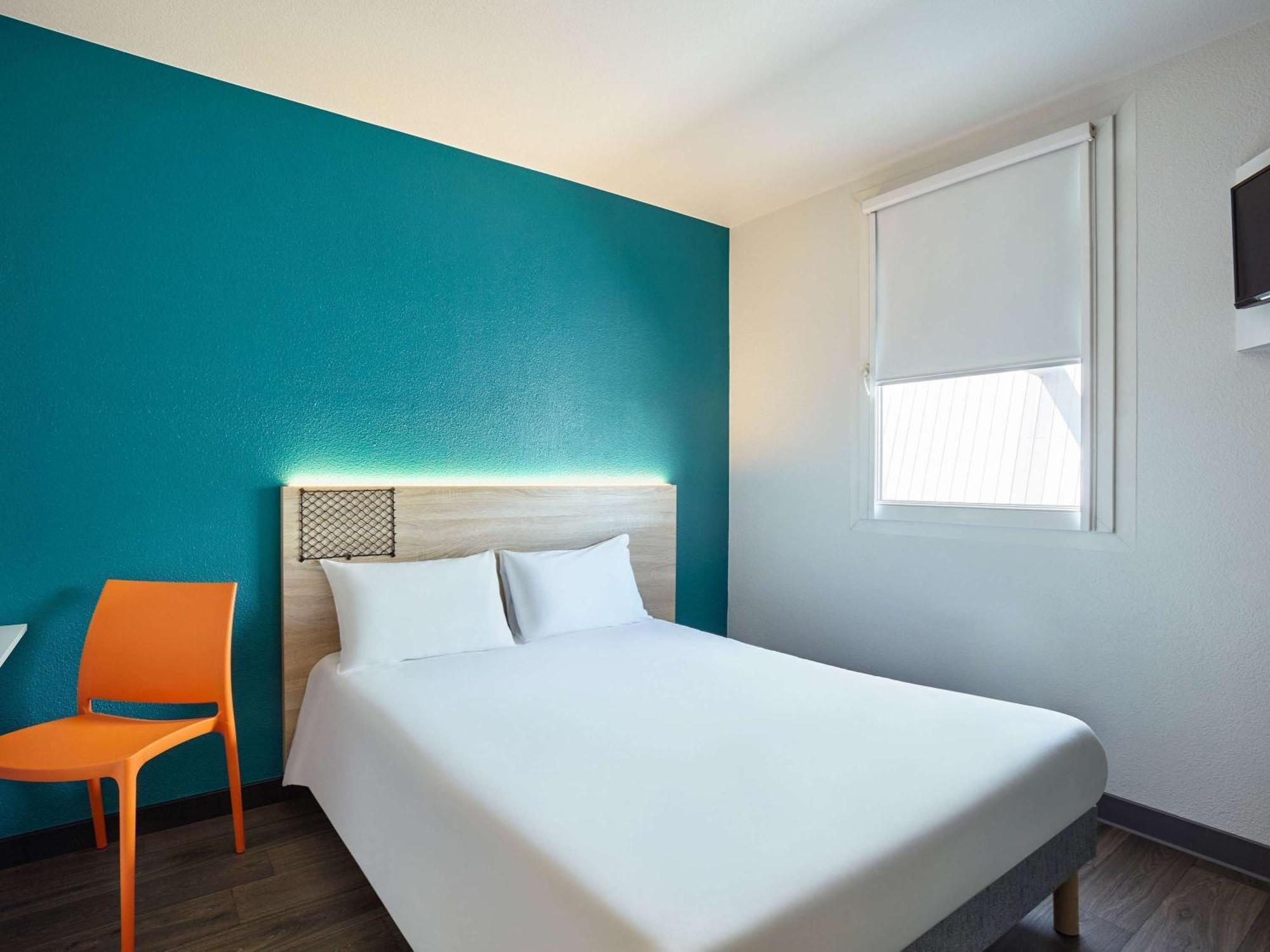 Hotelf1 Antibes Sophia Antipolis Hotel *